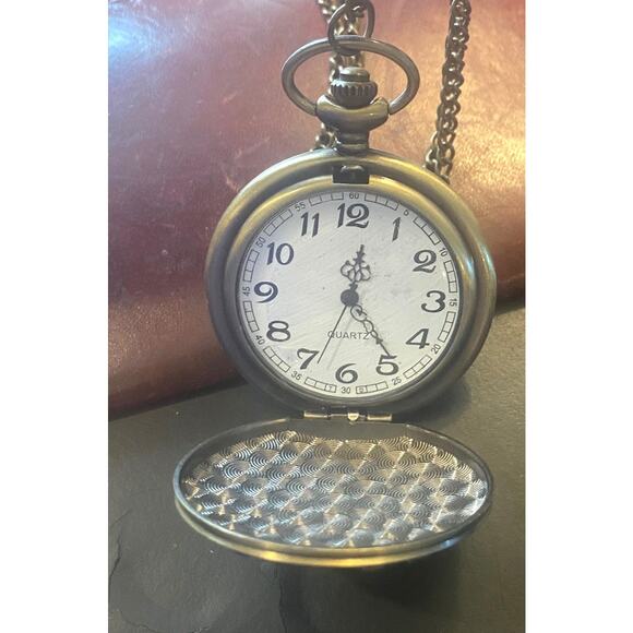 Men's 2" Bronze Tone Pocket Watch, US Veteran, "Never Forget" - Picture 1 of 4